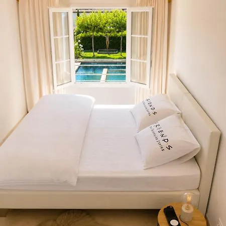 Villa Zoey Riviera *