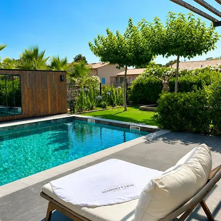 Zoey Riviera Villa *