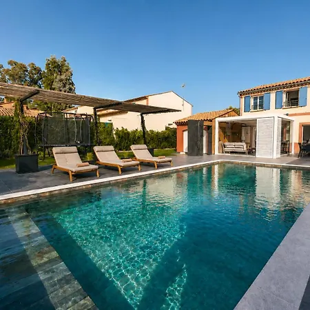 Zoey Riviera Villa *